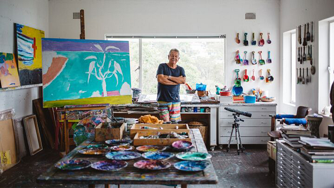<p>Ken in his studio. Photographer: Luisa Brimble</p>