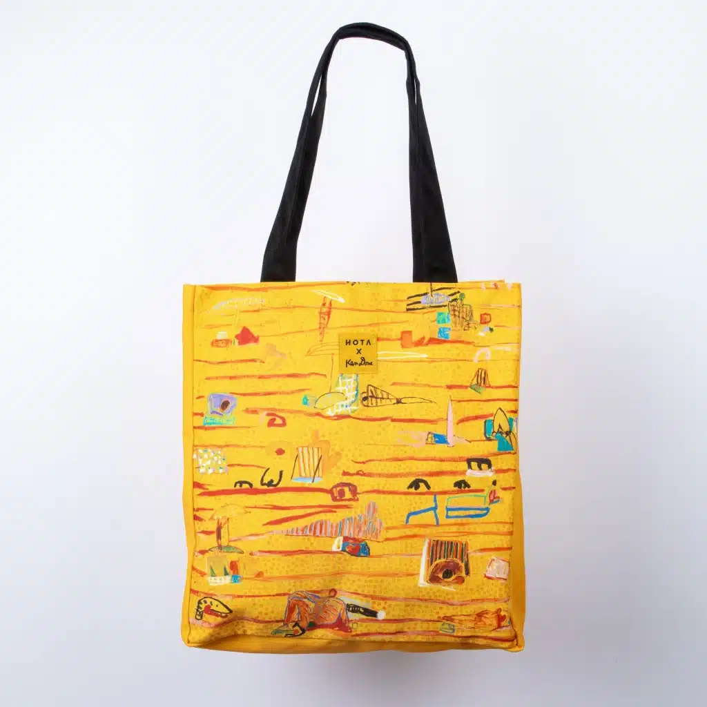 ‘Between the flags’ Tote Bag – HOTA X Ken Done